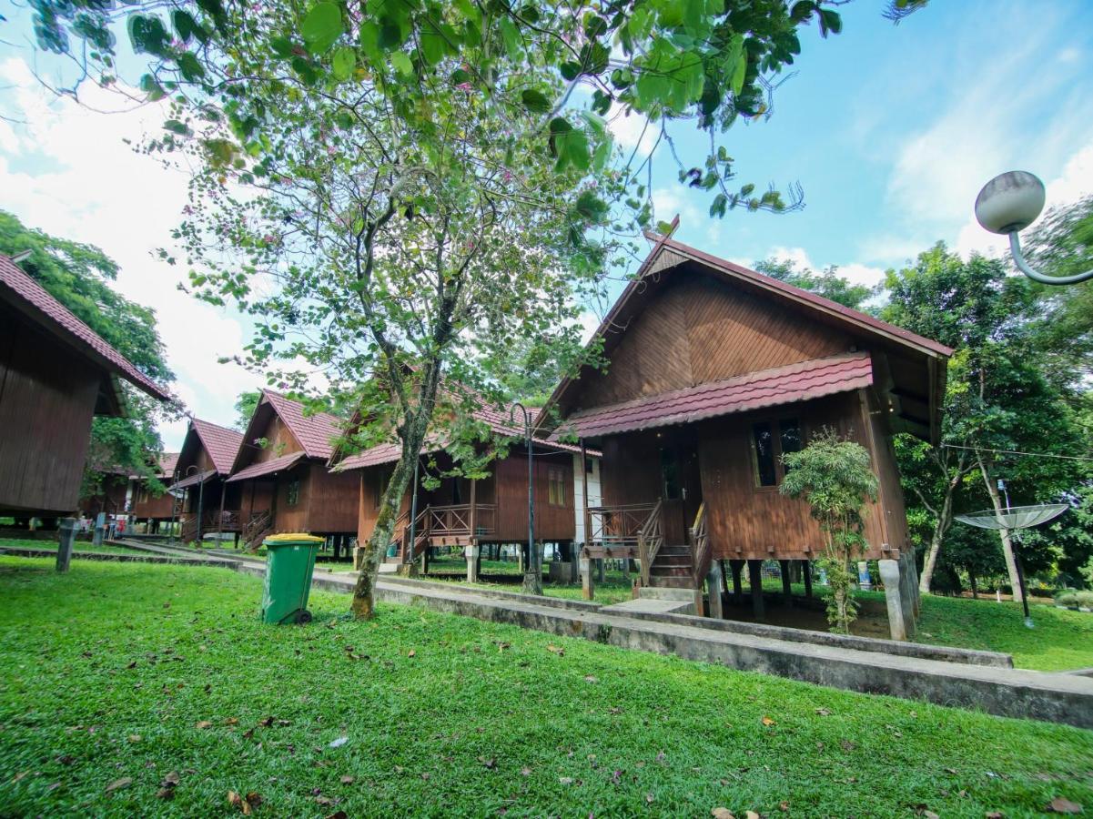 Oyo 3475 Villa Ex Mtq Pagaralam Exteriér fotografie